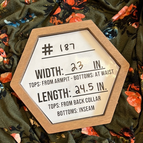 Jodifl womens long sleeve knot front green floral top (187) - Picture 2 of 7